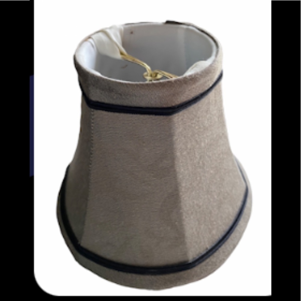 (Set of 4) Gray with Black Lampshades